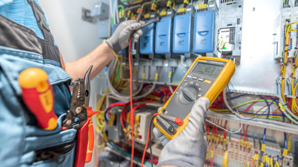 Best Home Electrical Repair  in Oelwein, IA